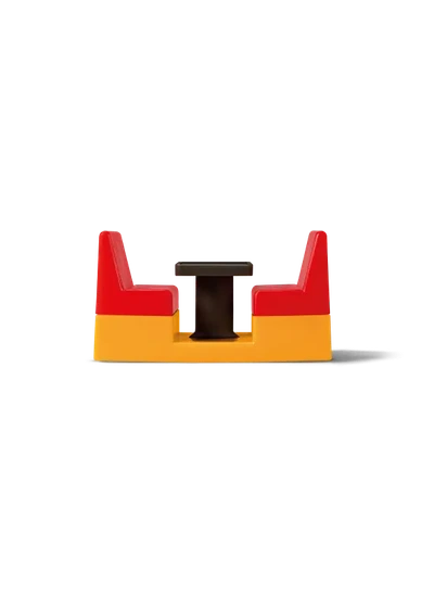 Столик із диванчиками Хеппі Міл: Little McDonald's (Lil McDonald's) 2025